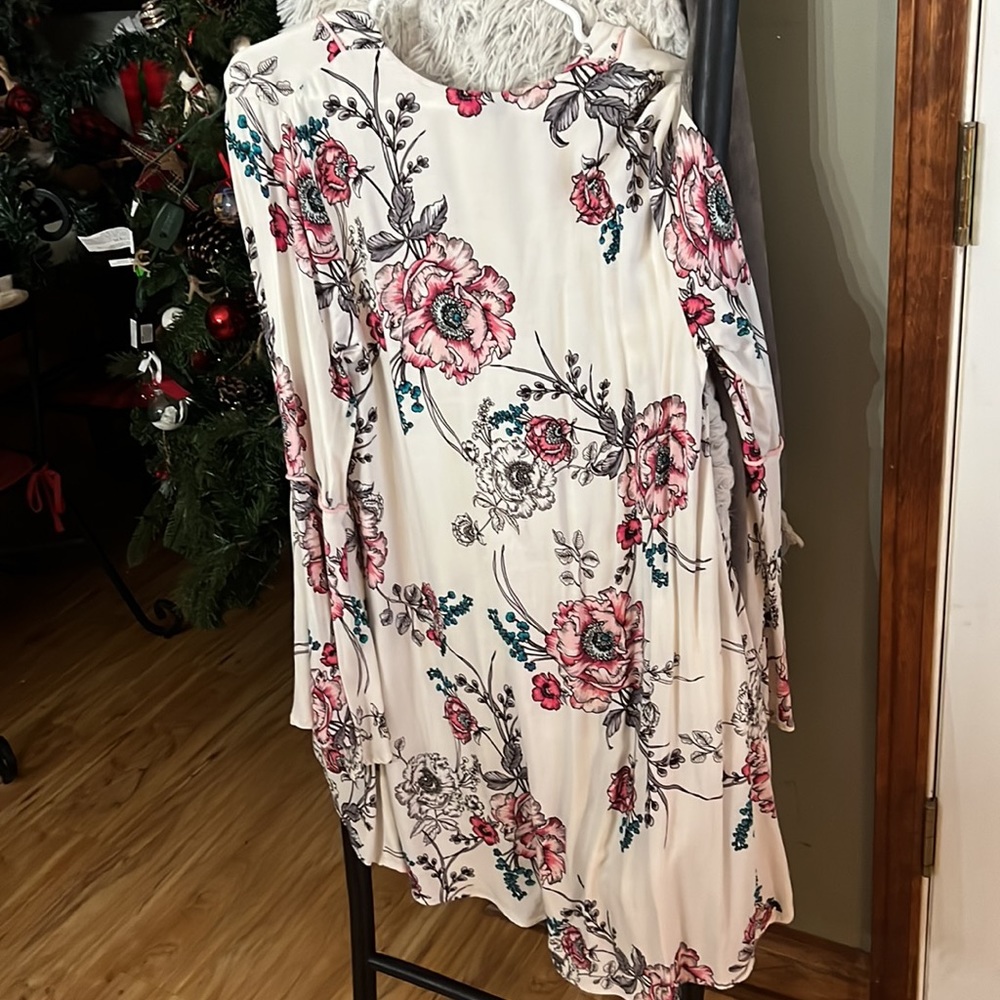 Cardigan - Picture 2 of 2